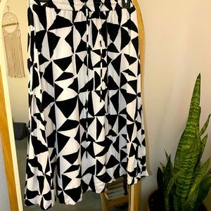 Geometric LOFT Skirt